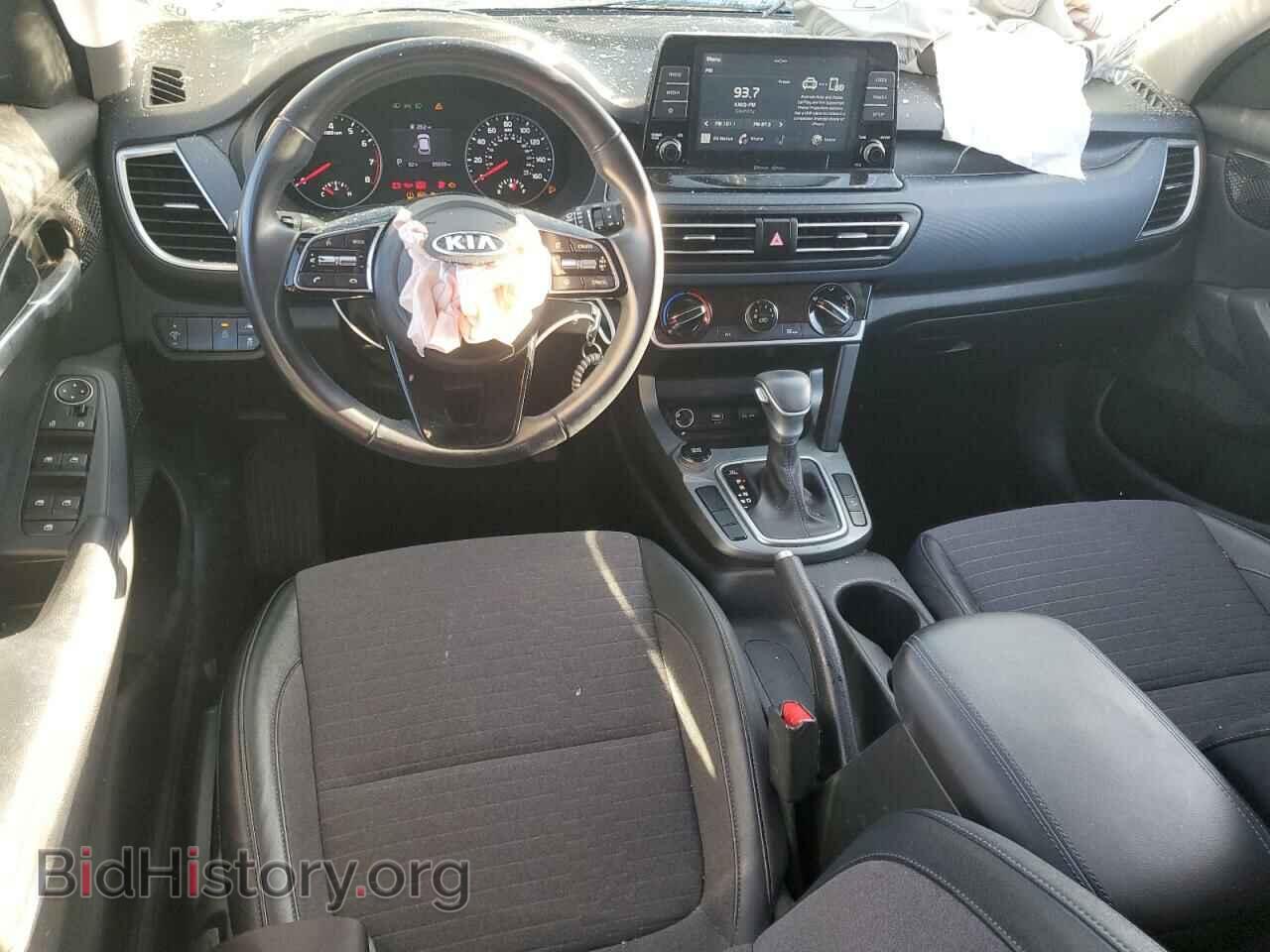 2021 KIA SELTOS - VIN: KNDEU2AA6M7088613 - Фото 8