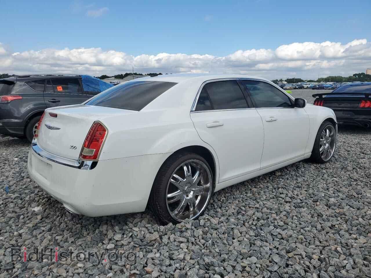 2013 CHRYSLER 300 - VIN: 2C3CCAAG8DH606903 - Фото 3