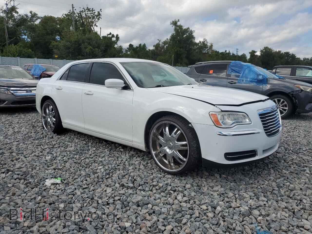 2013 CHRYSLER 300 - VIN: 2C3CCAAG8DH606903 - Фото 4
