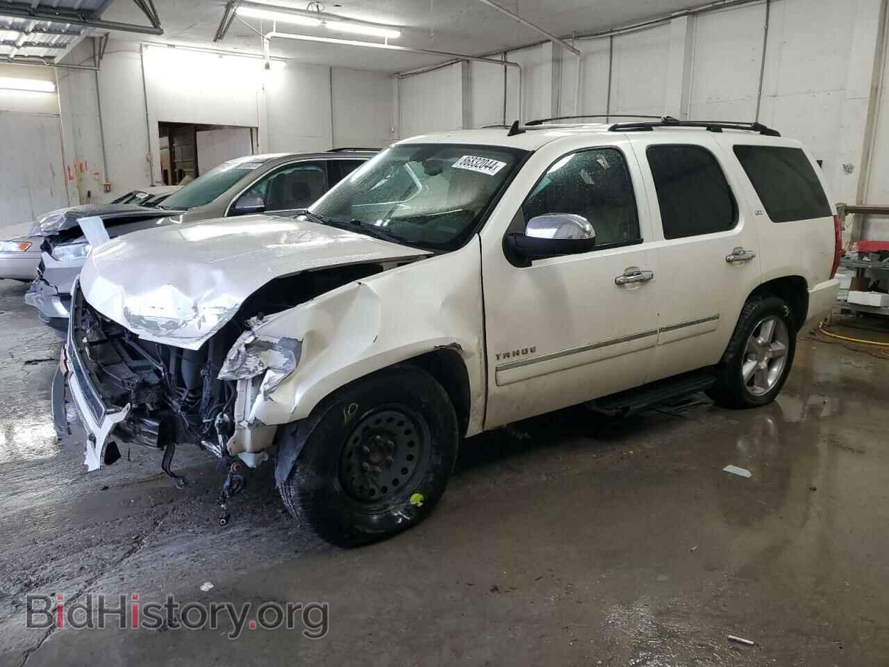 Photo 1GNSCCE01CR290816 - CHEVROLET TAHOE 2012