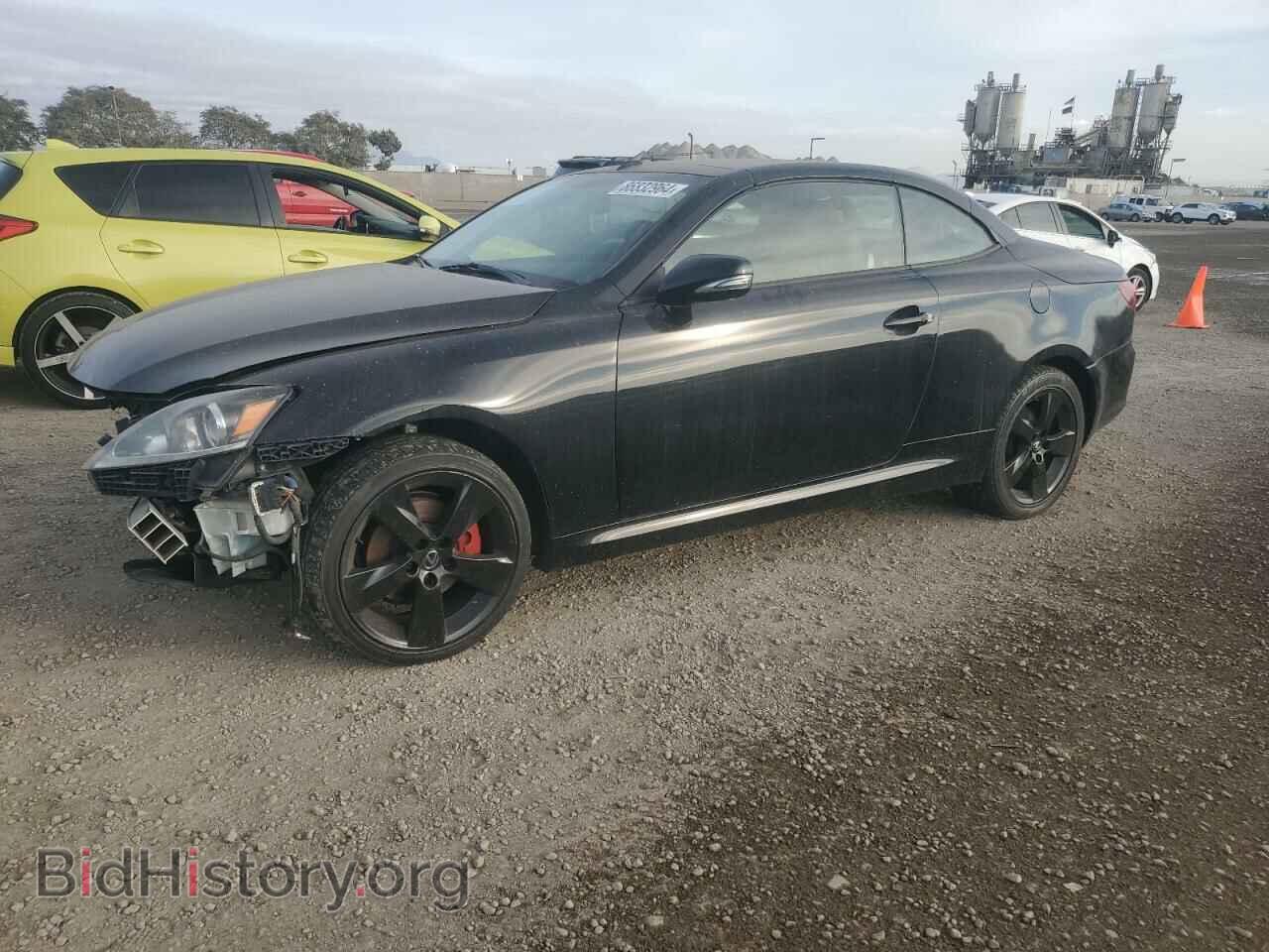 Photo JTHFF2C28B2517070 - LEXUS IS 2011