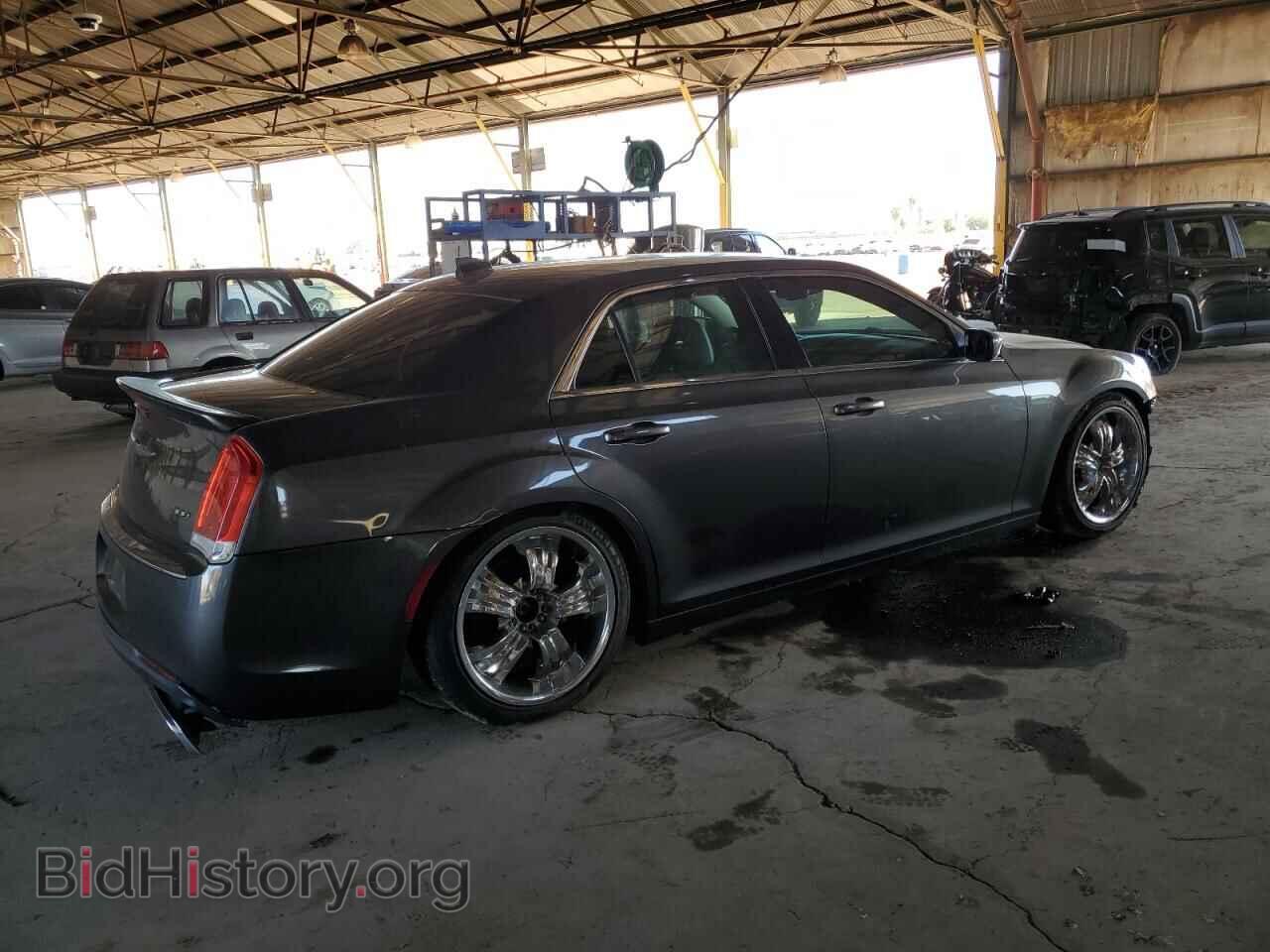 2016 CHRYSLER 300 - VIN: 2C3CCAAG9GH223718 - Фото 3