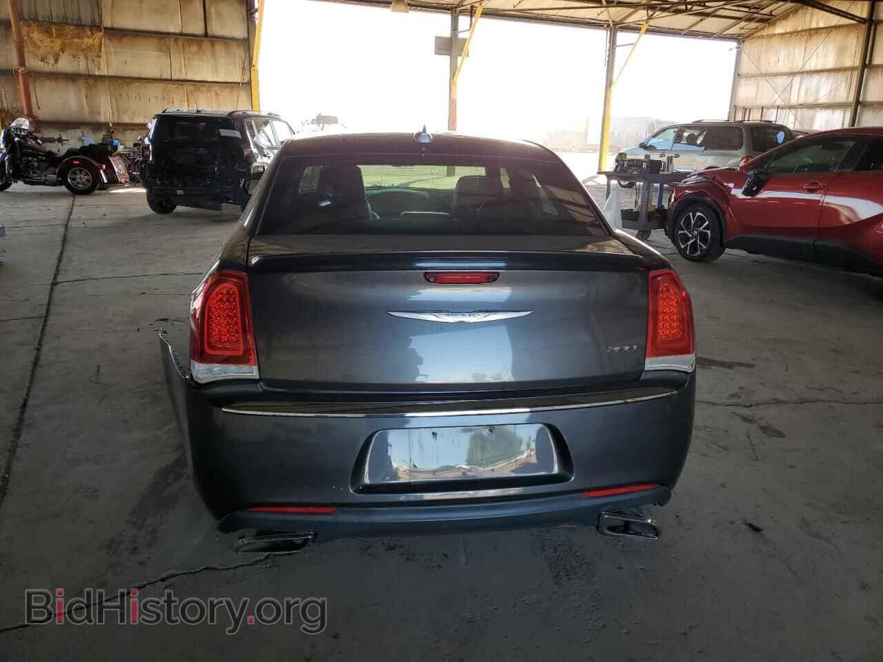 2016 CHRYSLER 300 - VIN: 2C3CCAAG9GH223718 - Фото 6