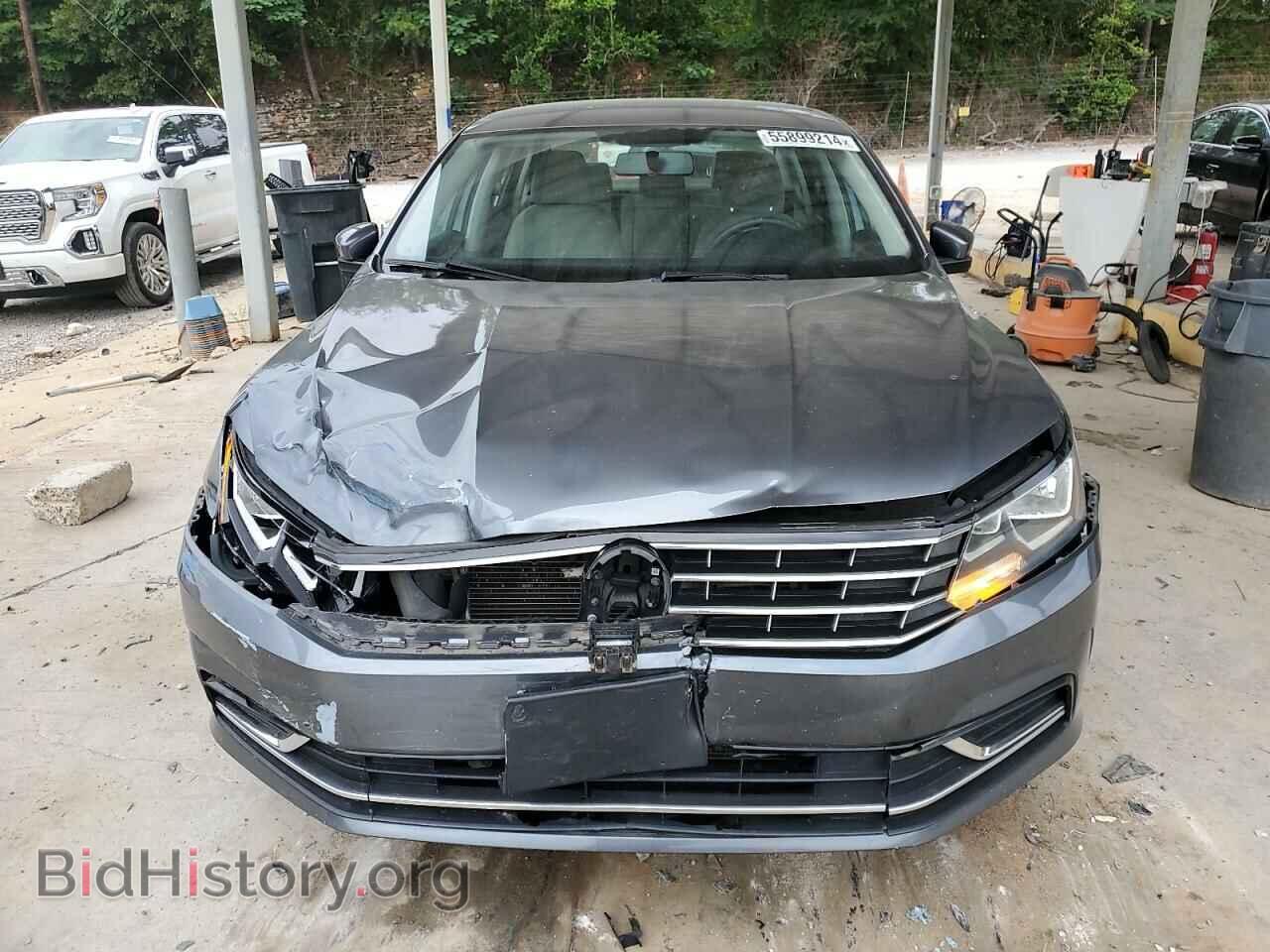2017 VOLKSWAGEN PASSAT - VIN: 1VWAT7A39HC040176 - Фото 5