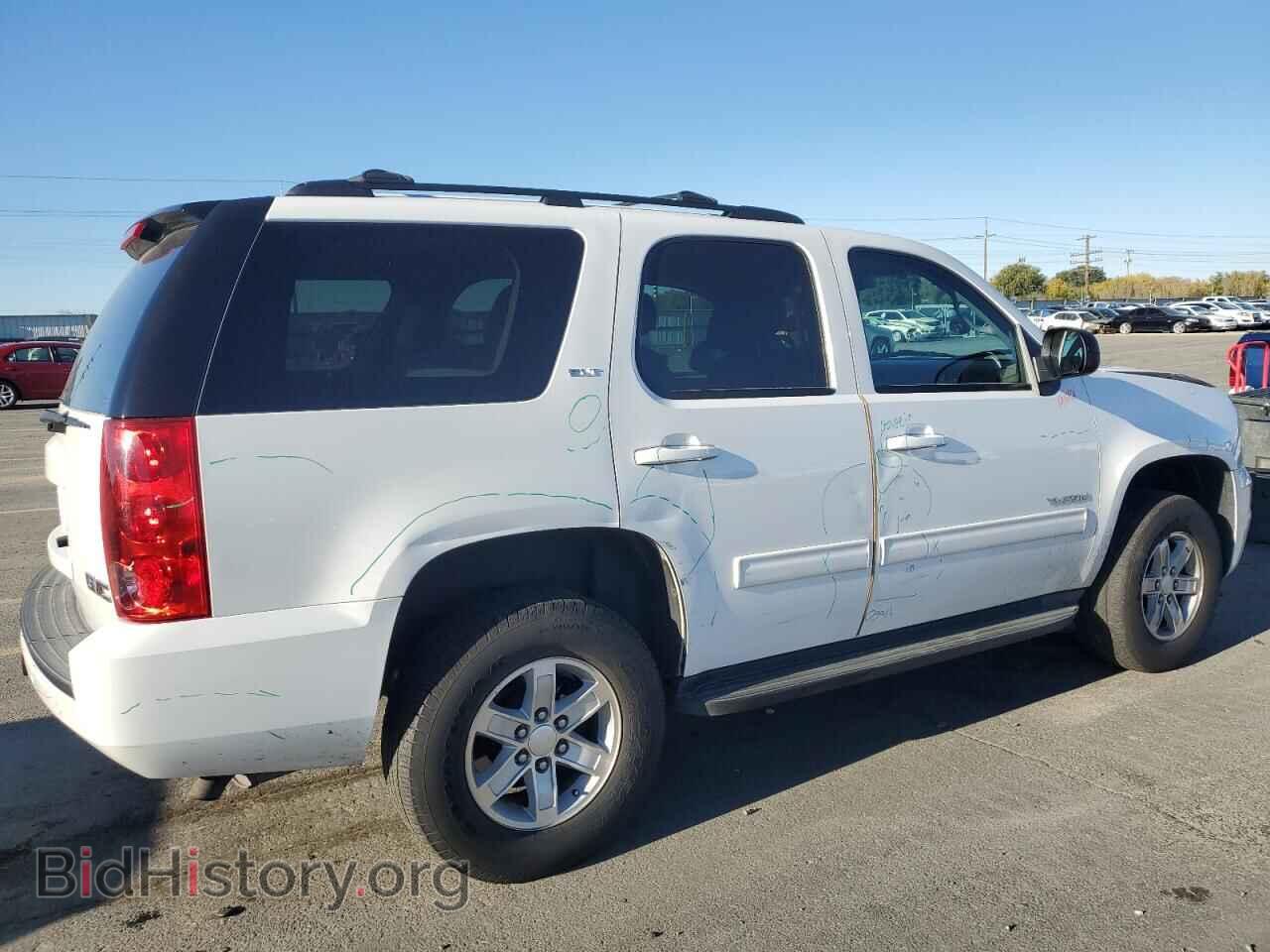 2011 GMC YUKON - VIN: 1GKS2CE08BR366482 - Фото 3