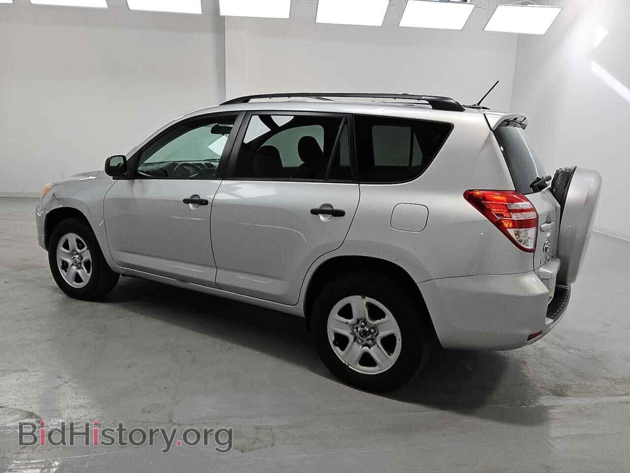 2011 TOYOTA RAV4 - VIN: 2T3BF4DV2BW125925 - Фото 2