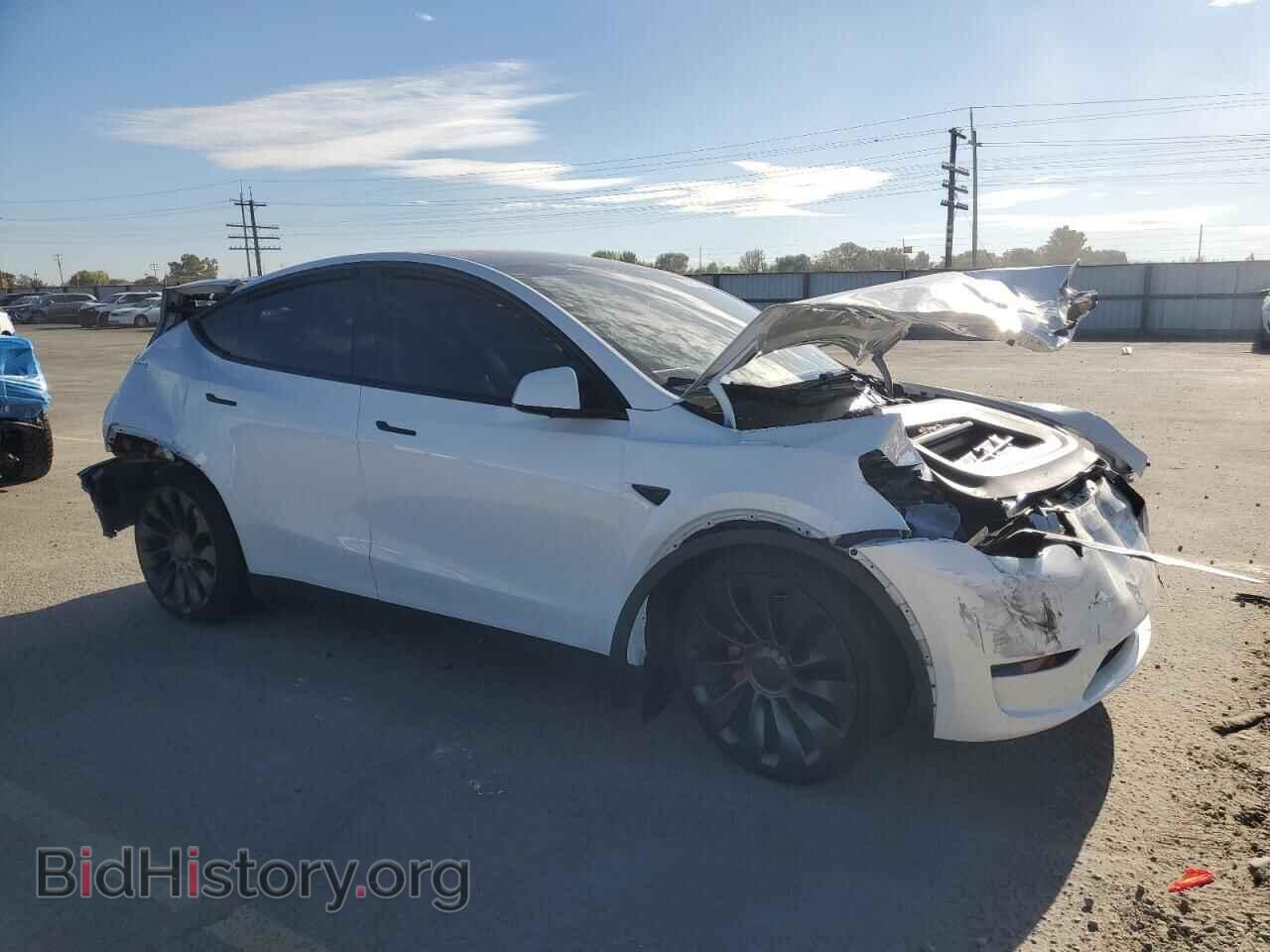 2024 TESLA MODEL Y - VIN: 7SAYGDEF2RF027236 - Photo 4