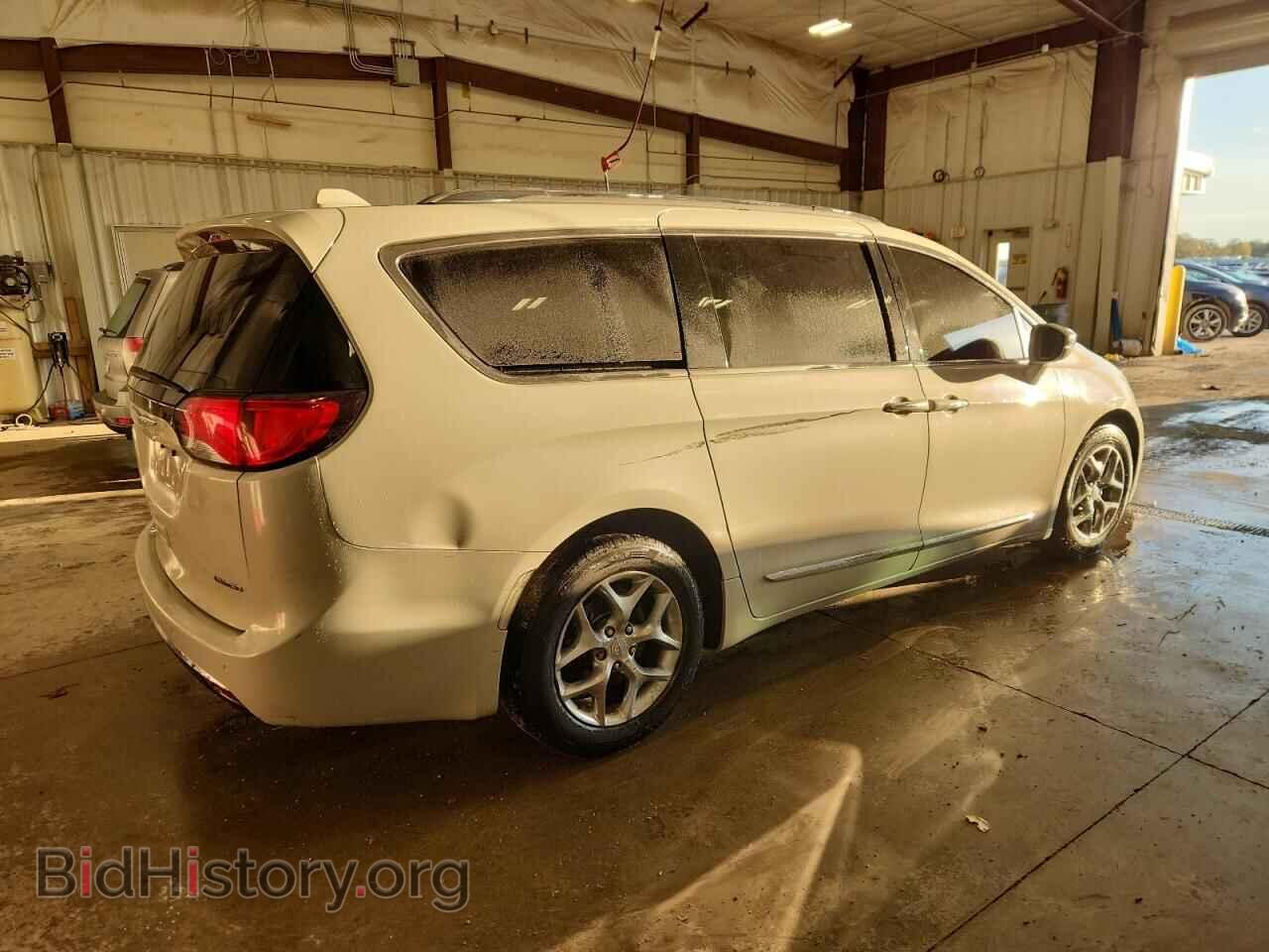 2017 CHRYSLER PACIFICA - VIN: 2C4RC1GG6HR565121 - Фото 3