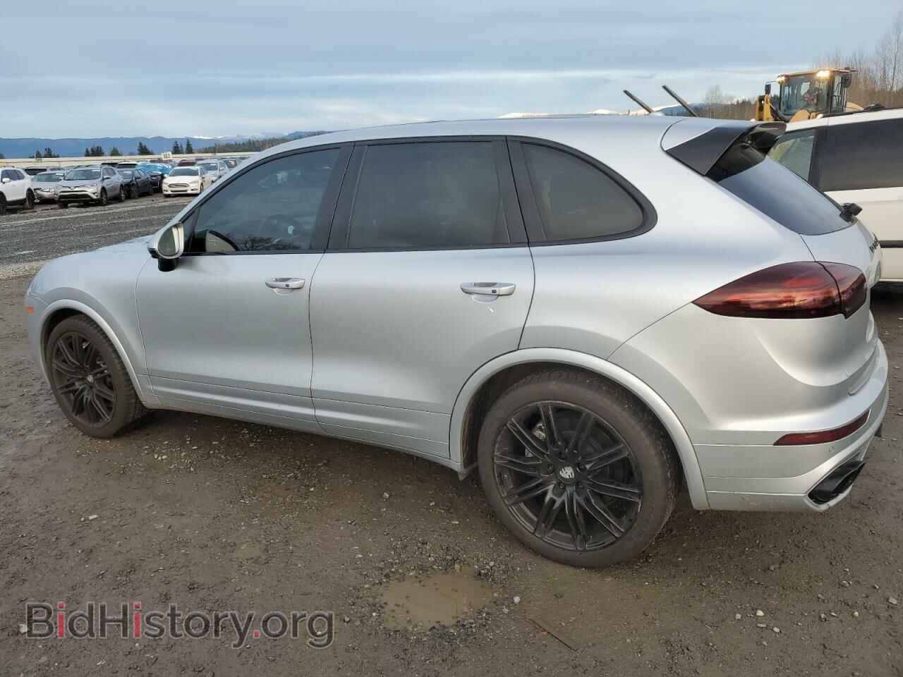 2016 PORSCHE CAYENNE - VIN: WP1AC2A22GLA88192 - Фото 2