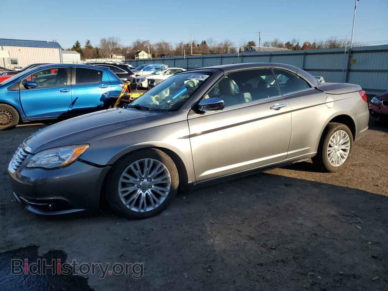 Photo 1C3BC7EG9BN611637 - CHRYSLER 200 2011