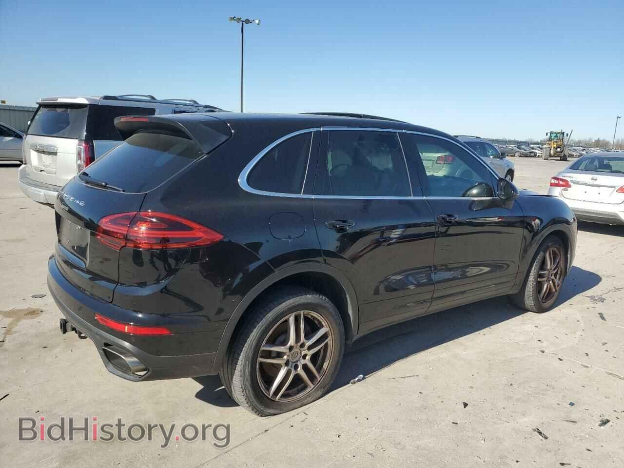 2016 PORSCHE CAYENNE - VIN: WP1AA2A20GLA02125 - Photo 3