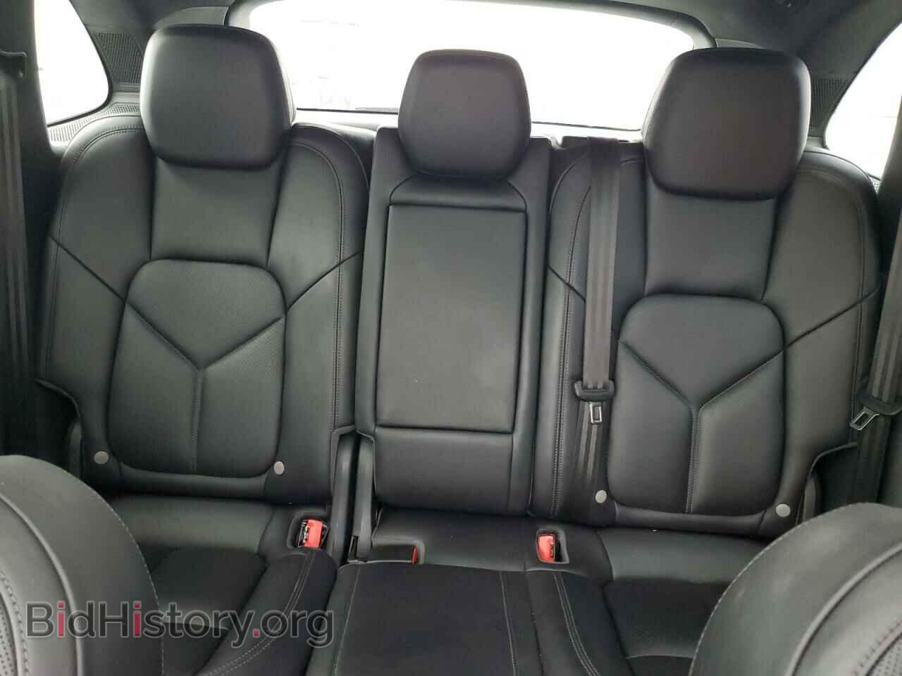 2016 PORSCHE CAYENNE - VIN: WP1AA2A20GLA02125 - Photo 10