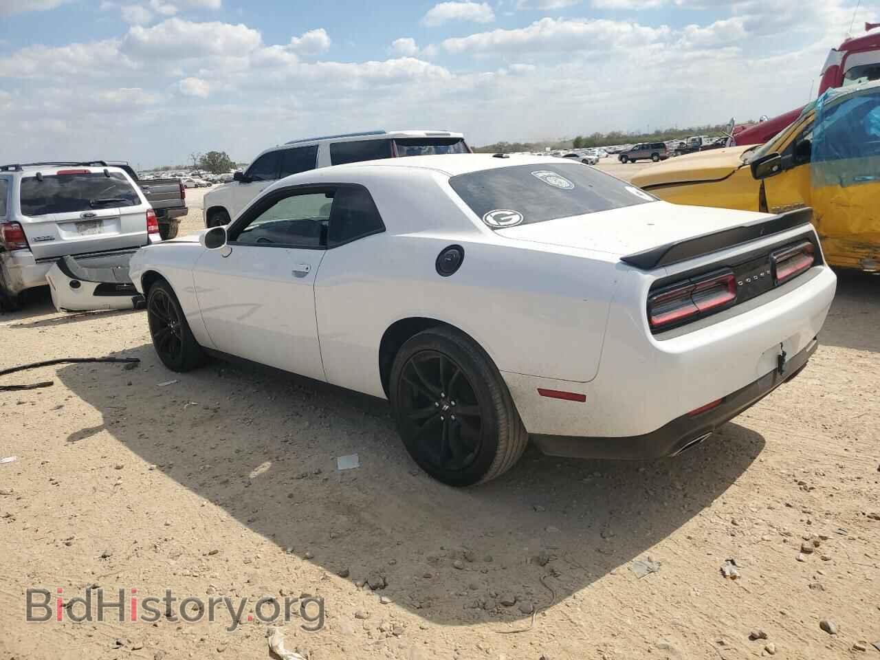 2018 DODGE CHALLENGER - VIN: 2C3CDZAG2JH306054 - Фото 2