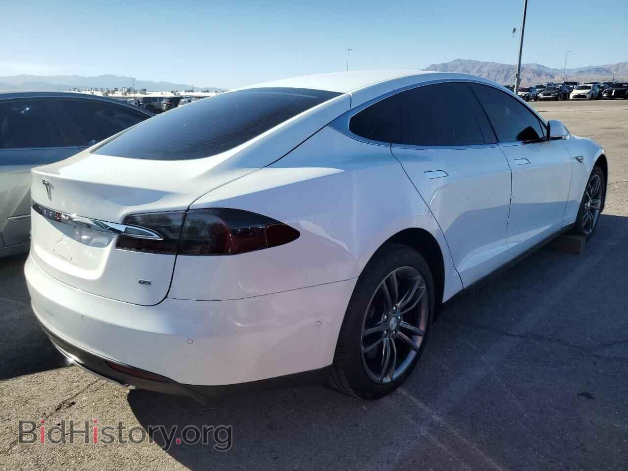 2014 TESLA MODEL S - VIN: 5YJSA1H18EFP65443 - Фото 3