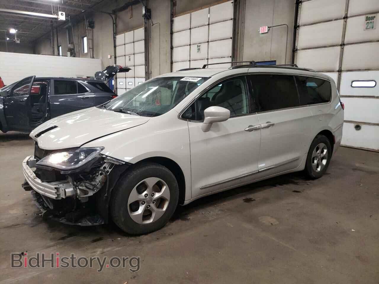 Фотография 2C4RC1EG2HR706205 - CHRYSLER PACIFICA 2017