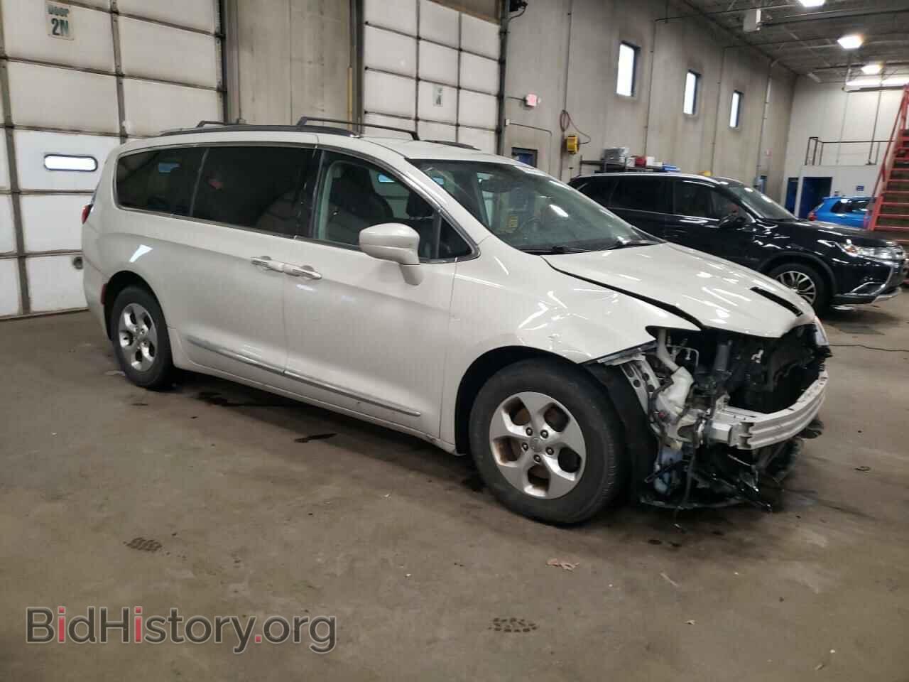 2017 CHRYSLER PACIFICA - VIN: 2C4RC1EG2HR706205 - Photo 4