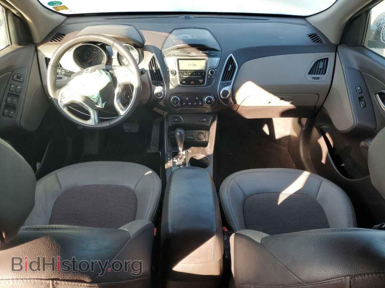 2012 HYUNDAI TUCSON - VIN: KM8JUCAC2CU533138 - Фото 8