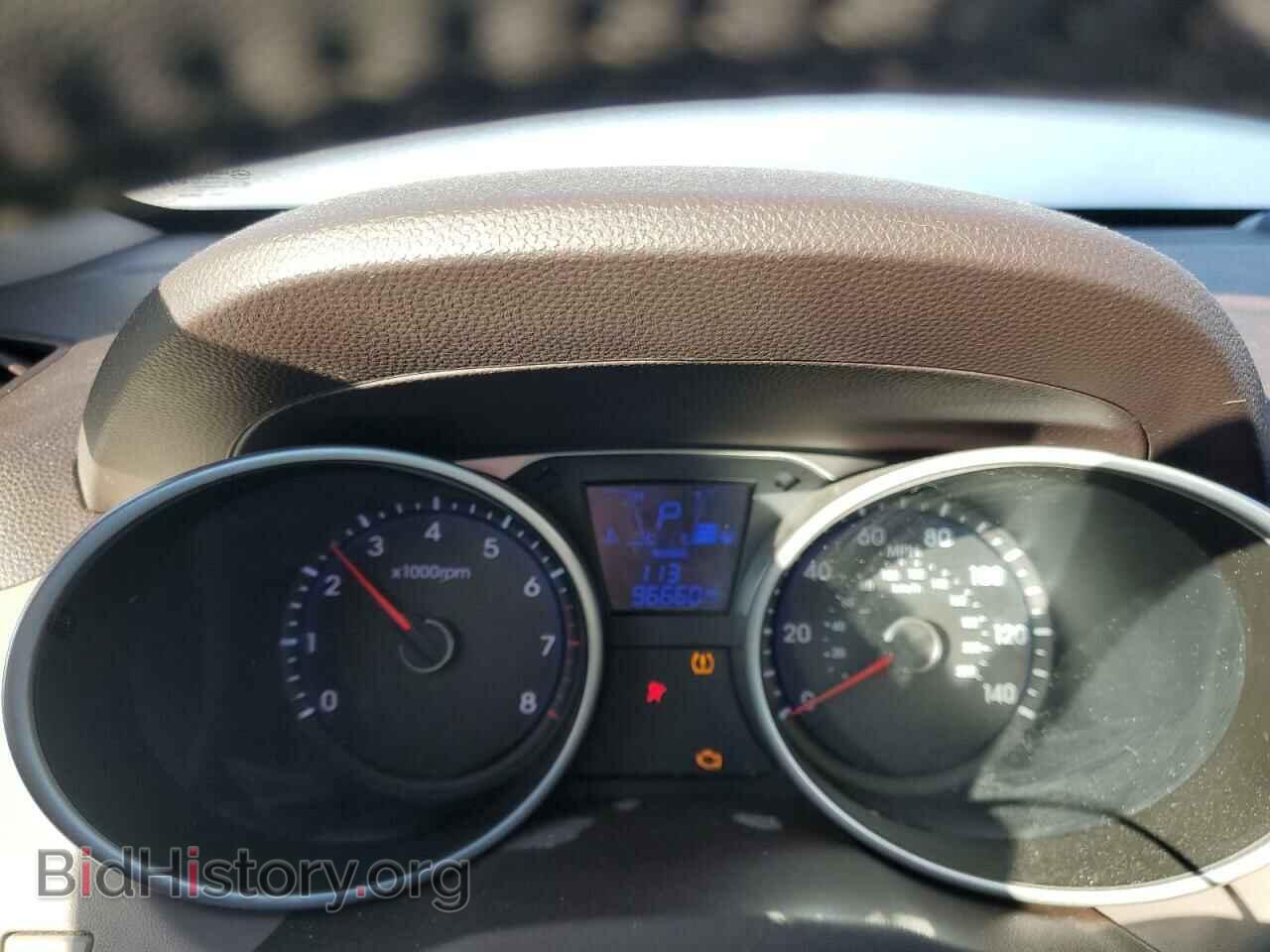 2012 HYUNDAI TUCSON - VIN: KM8JUCAC2CU533138 - Фото 9