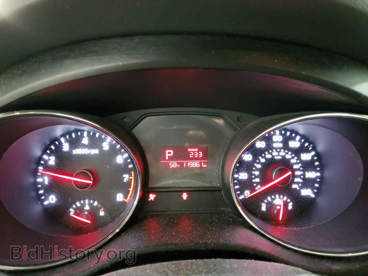 2016 KIA All Models - VIN: KNDMB5C15G6146835 - Фото 9