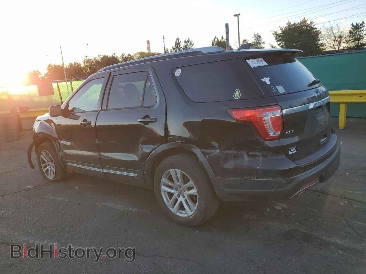 2018 FORD EXPLORER - VIN: 1FM5K8D85JGB31170 - Photo 2