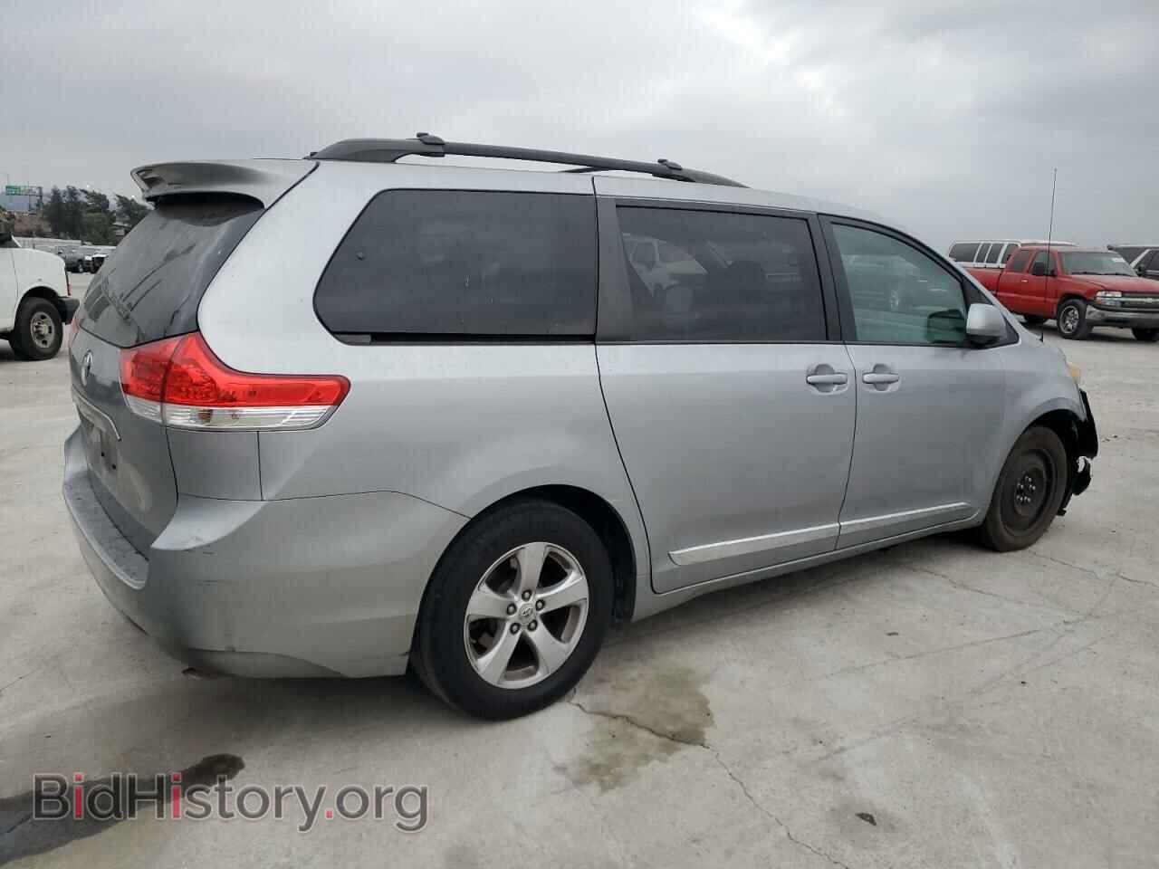 2011 TOYOTA All Models - VIN: 5TDKK3DC1BS096357 - Фото 3