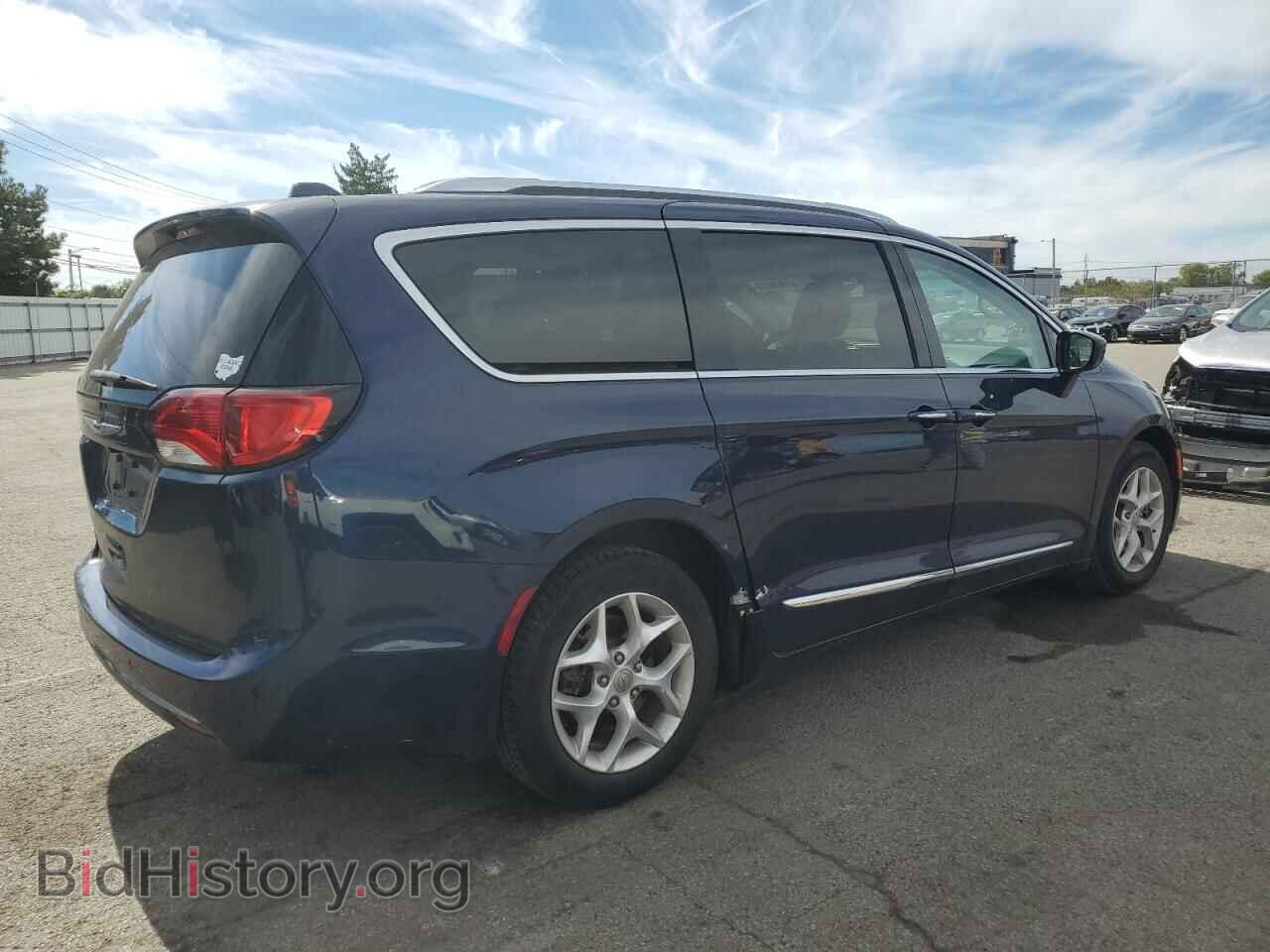 2017 CHRYSLER PACIFICA - VIN: 2C4RC1EG1HR796785 - Photo 3