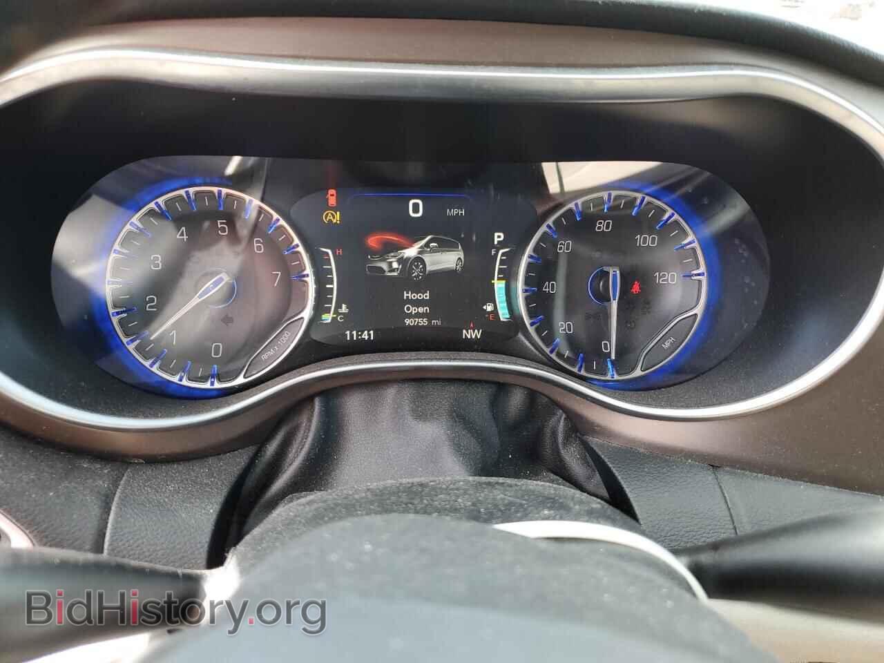 2017 CHRYSLER PACIFICA - VIN: 2C4RC1EG1HR796785 - Photo 9