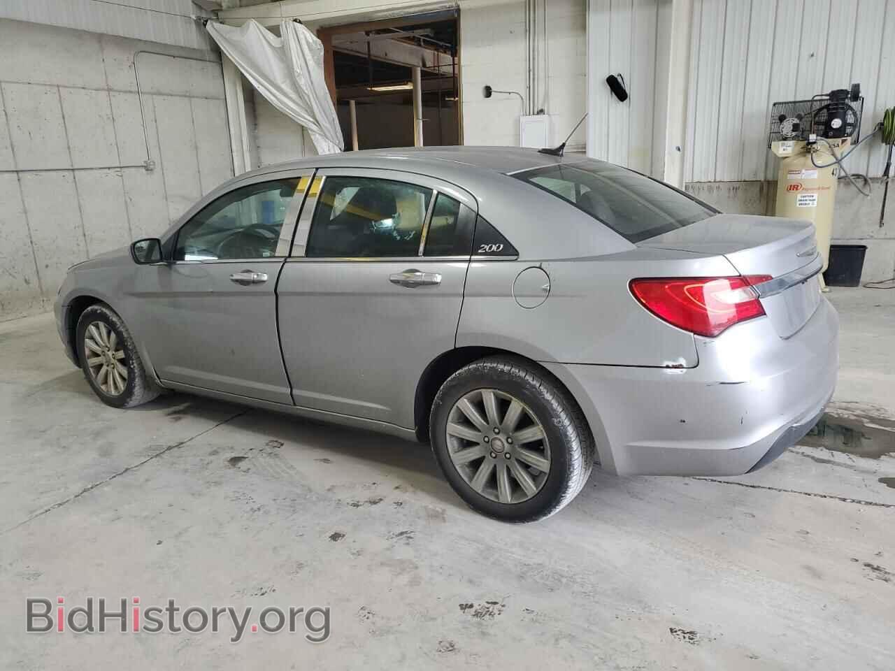 2013 CHRYSLER 200 - VIN: 1C3CCBBB2DN585014 - Photo 2