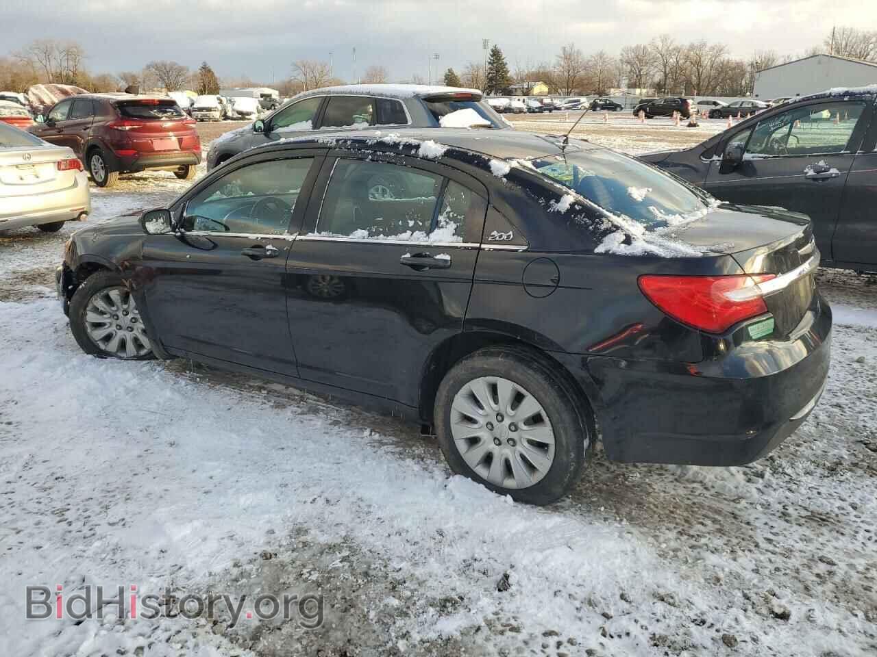 2013 CHRYSLER 200 - VIN: 1C3CCBAB1DN734076 - Photo 2