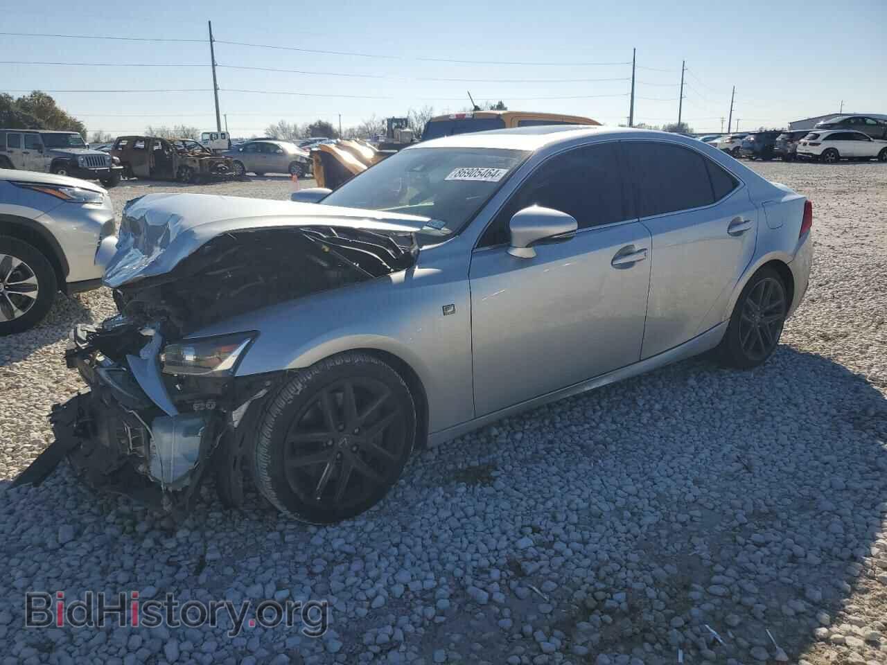 Photo JTHBA1D29H5043384 - LEXUS IS 2017