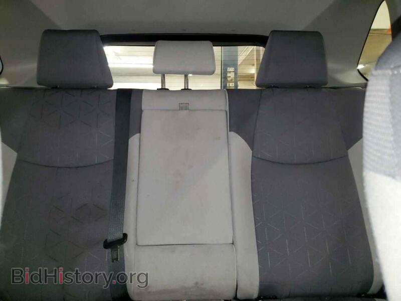 2019 Toyota RAV4 (VIN JTMP1RFV2KD513698) — photo 10 of 13