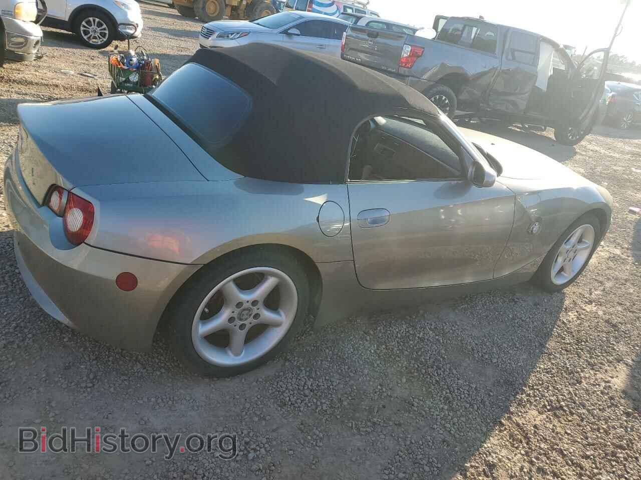 2005 BMW Z4 - VIN: 4USBT33585LS54029 - Фото 3