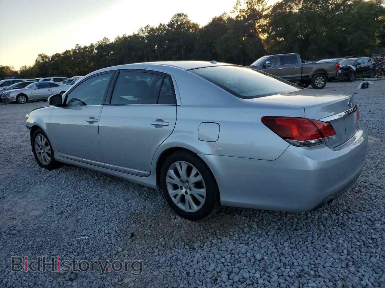 2011 TOYOTA AVALON - VIN: 4T1BK3DB2BU384502 - Фото 2
