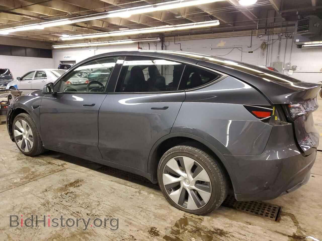 2023 TESLA MODEL Y - VIN: 7SAYGDEE4PF746993 - Фото 2