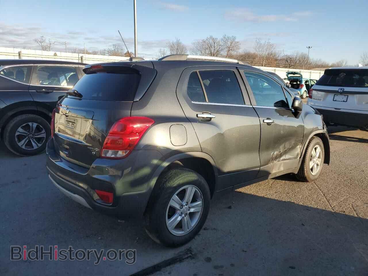 2019 CHEVROLET TRAX - VIN: 3GNCJLSB6KL370389 - Фото 3