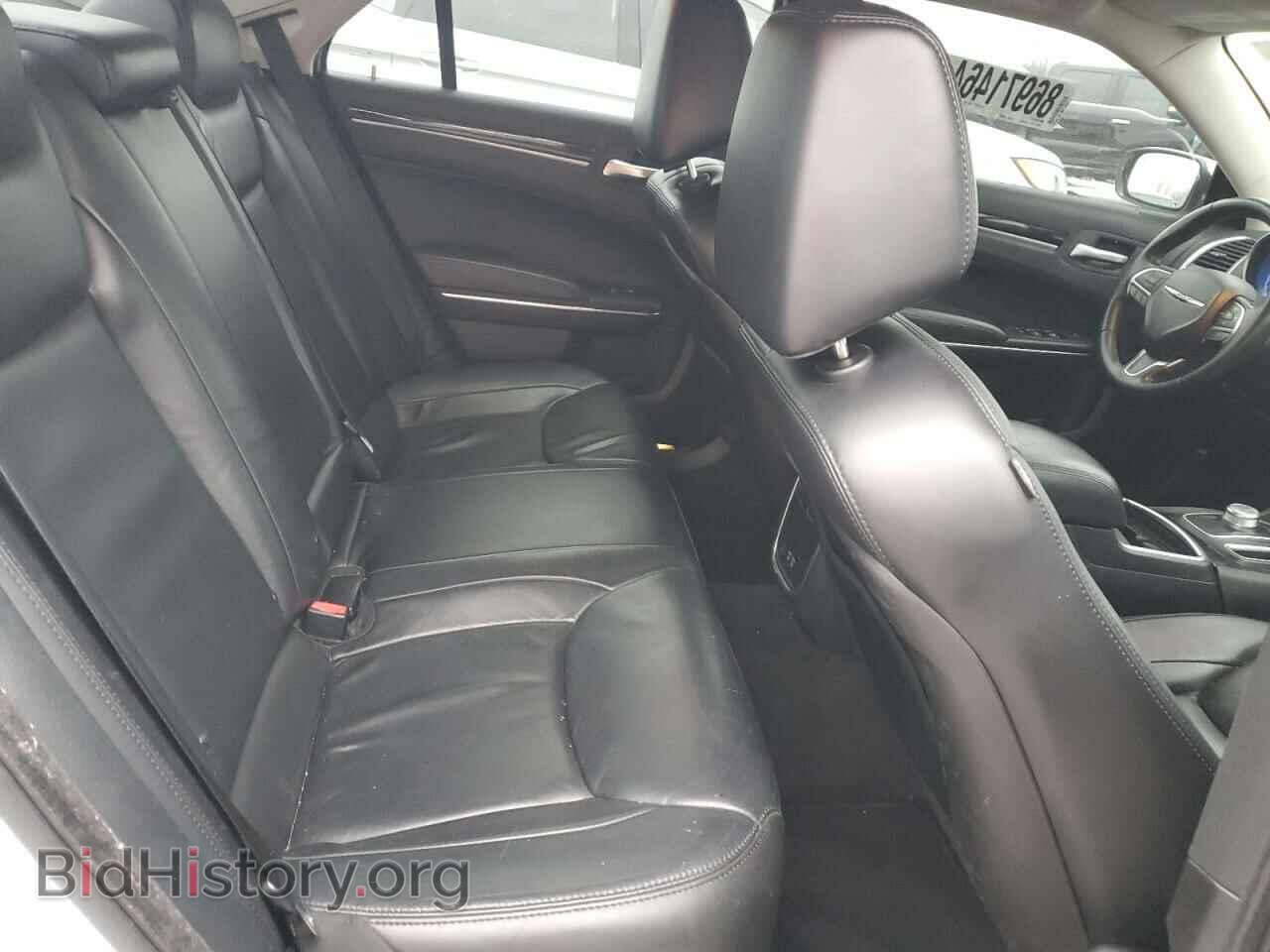 2015 CHRYSLER 300 - VIN: 2C3CCAAG2FH743032 - Фото 10