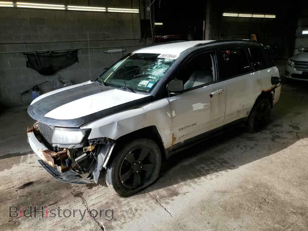 Photo 1J4NF1FB5BD164305 - JEEP COMPASS 2011