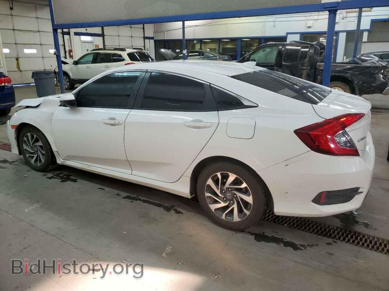 2018 HONDA CIVIC - VIN: 2HGFC2F78JH510967 - Фото 2