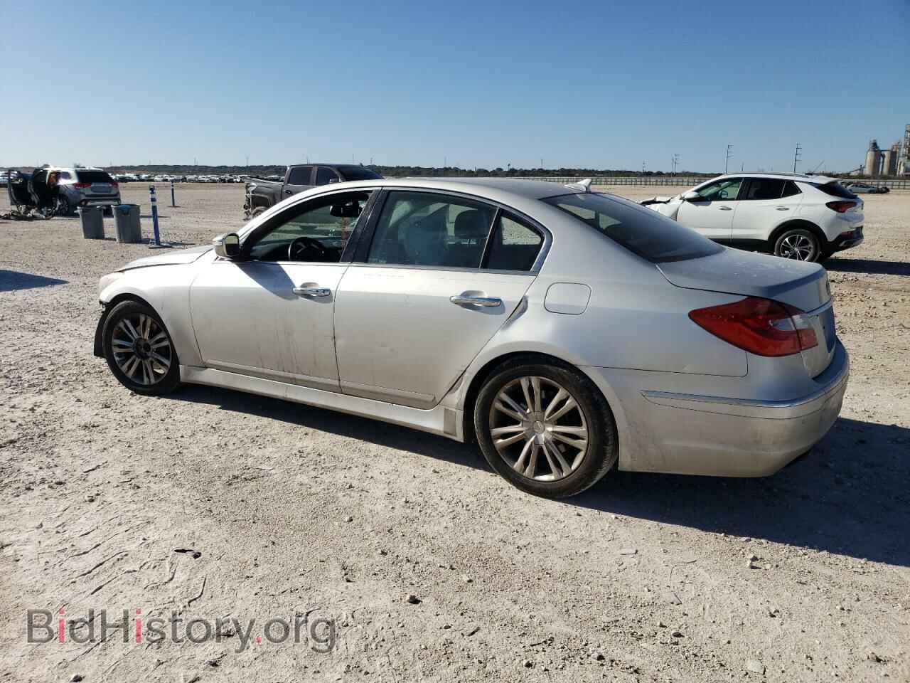2012 HYUNDAI GENESIS - VIN: KMHGC4DF2CU174690 - Photo 2