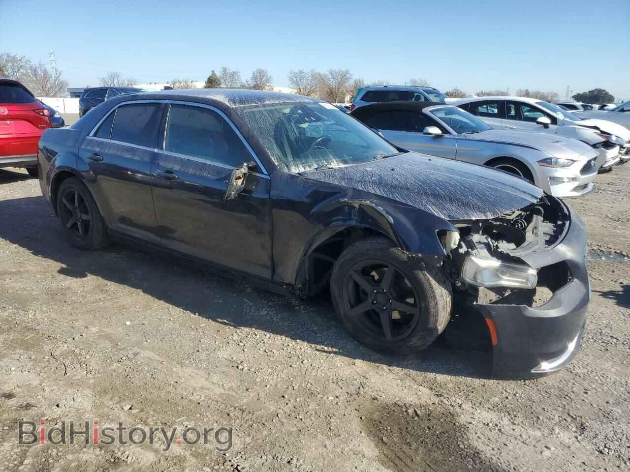 2016 CHRYSLER 300 - VIN: 2C3CCAAG0GH260723 - Фото 4