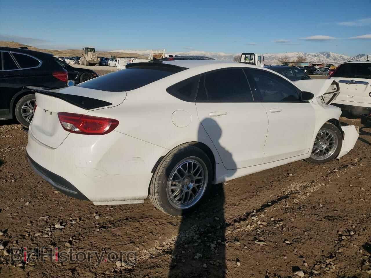 2016 CHRYSLER 200 - VIN: 1C3CCCAB6GN120778 - Фото 3