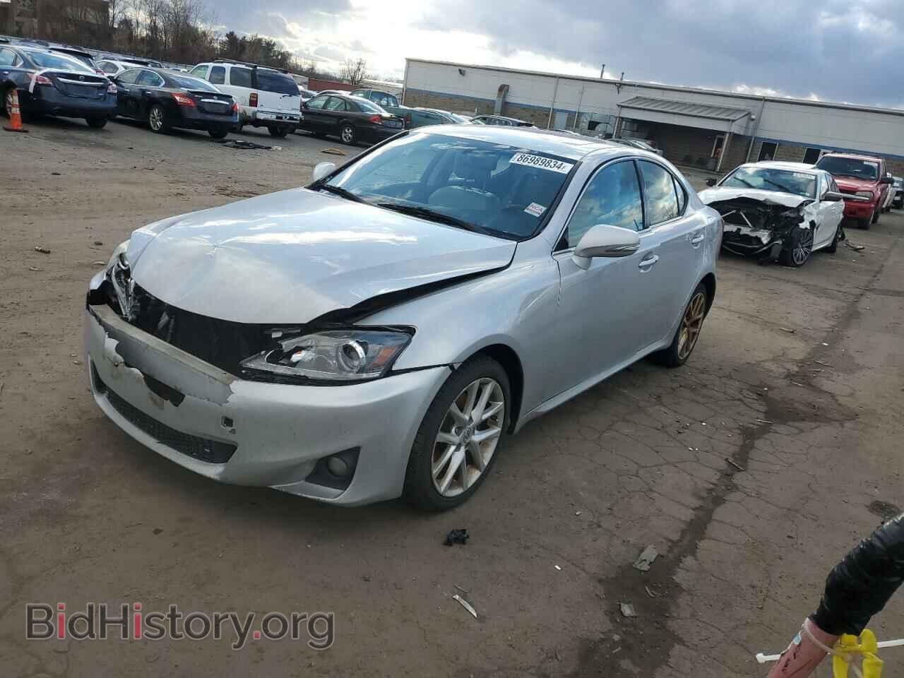 Фотография JTHCF5C20C5058301 - LEXUS IS 2012