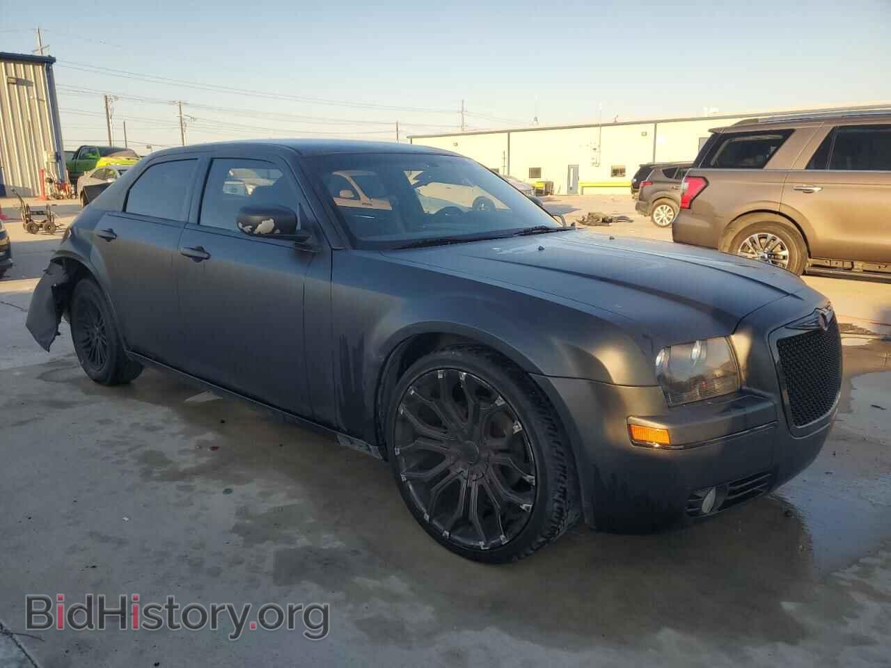 2010 CHRYSLER 300 - VIN: 2C3CA5CV2AH235936 - Фото 4