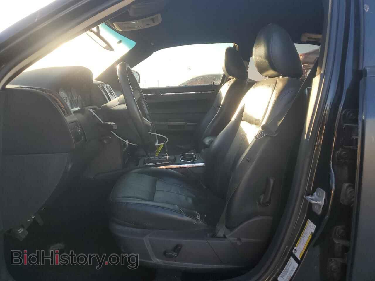 2010 CHRYSLER 300 - VIN: 2C3CA5CV2AH235936 - Фото 7