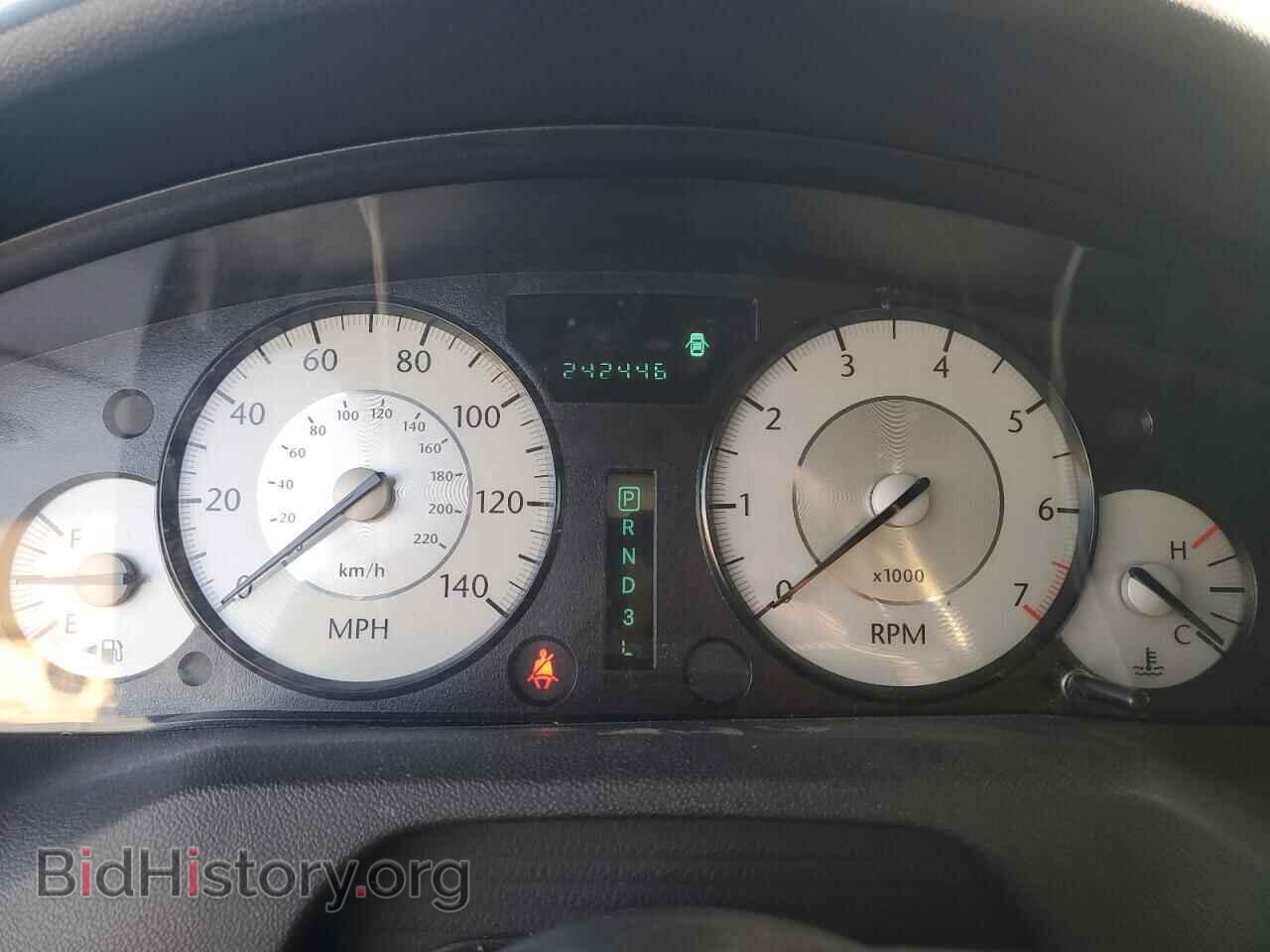 2010 CHRYSLER 300 - VIN: 2C3CA5CV2AH235936 - Фото 9