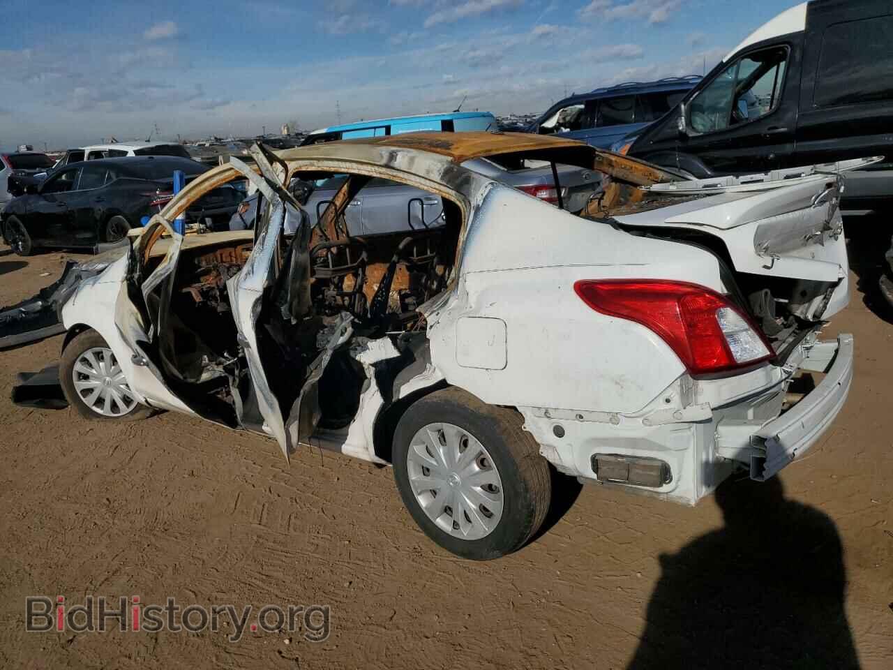 2017 NISSAN VERSA - VIN: 3N1CN7AP2HL805633 - Фото 2