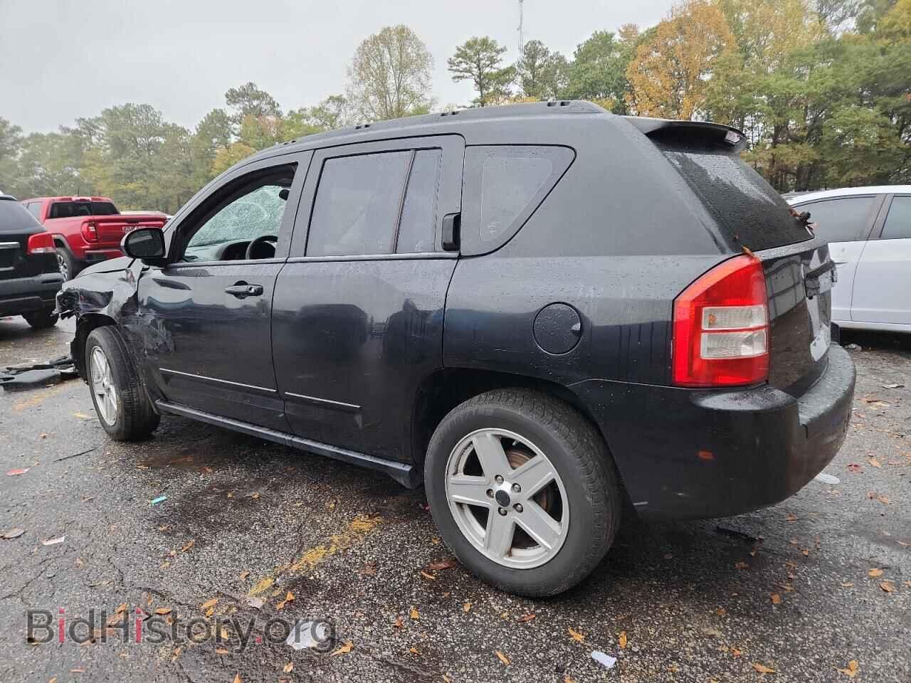 2010 JEEP COMPASS - VIN: 1J4NT4FB9AD612148 - Фото 2