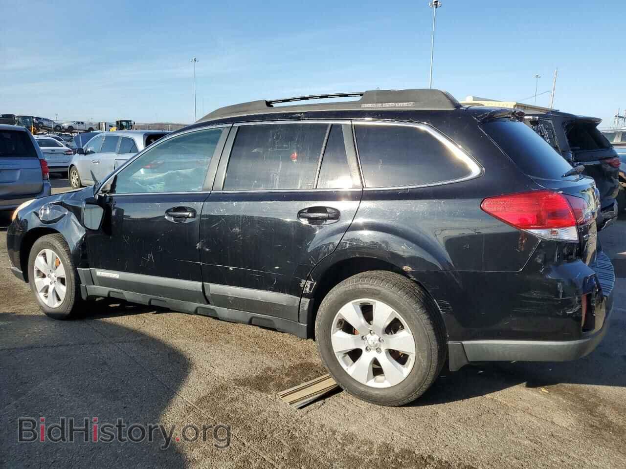 2011 SUBARU OUTBACK - VIN: 4S4BRCCC6B3434703 - Фото 2