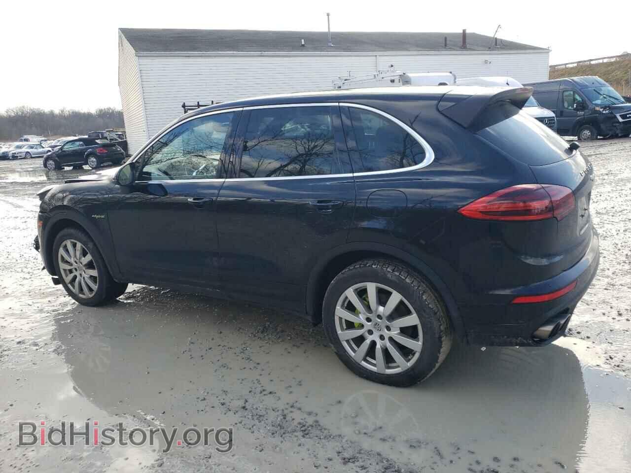 2016 PORSCHE CAYENNE - VIN: WP1AE2A29GLA17128 - Фото 2