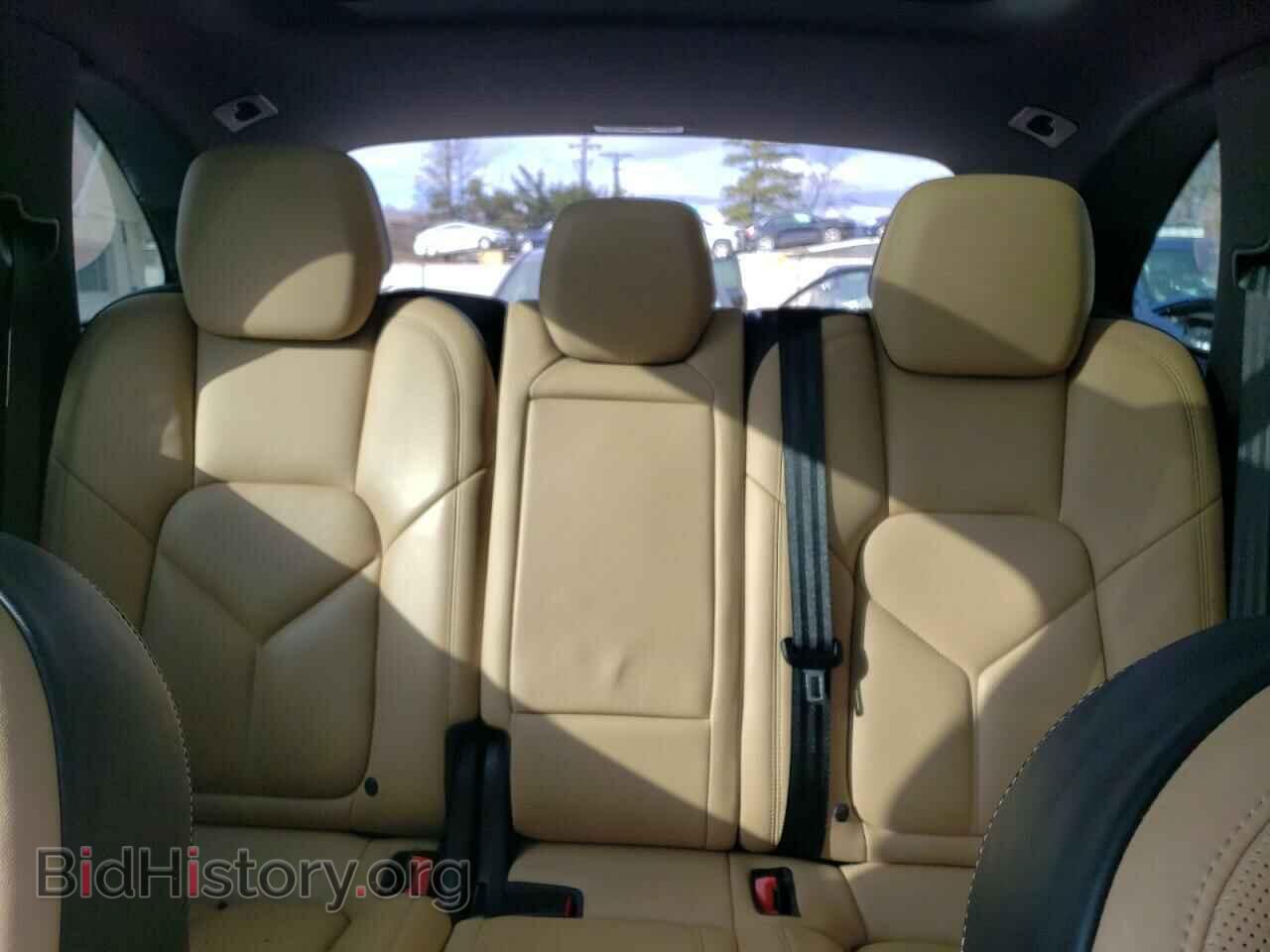 2016 PORSCHE CAYENNE - VIN: WP1AE2A29GLA17128 - Фото 10